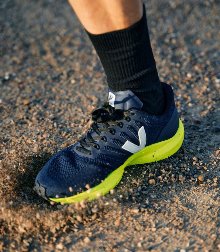 chaussures Veja marlin lt v-knit noir kaki jaune fluo Hommes 0826JT205