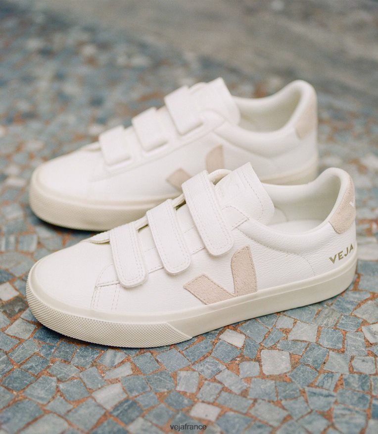 chaussures Veja recife cuir sans chrome sable blanc Hommes 0826JT113